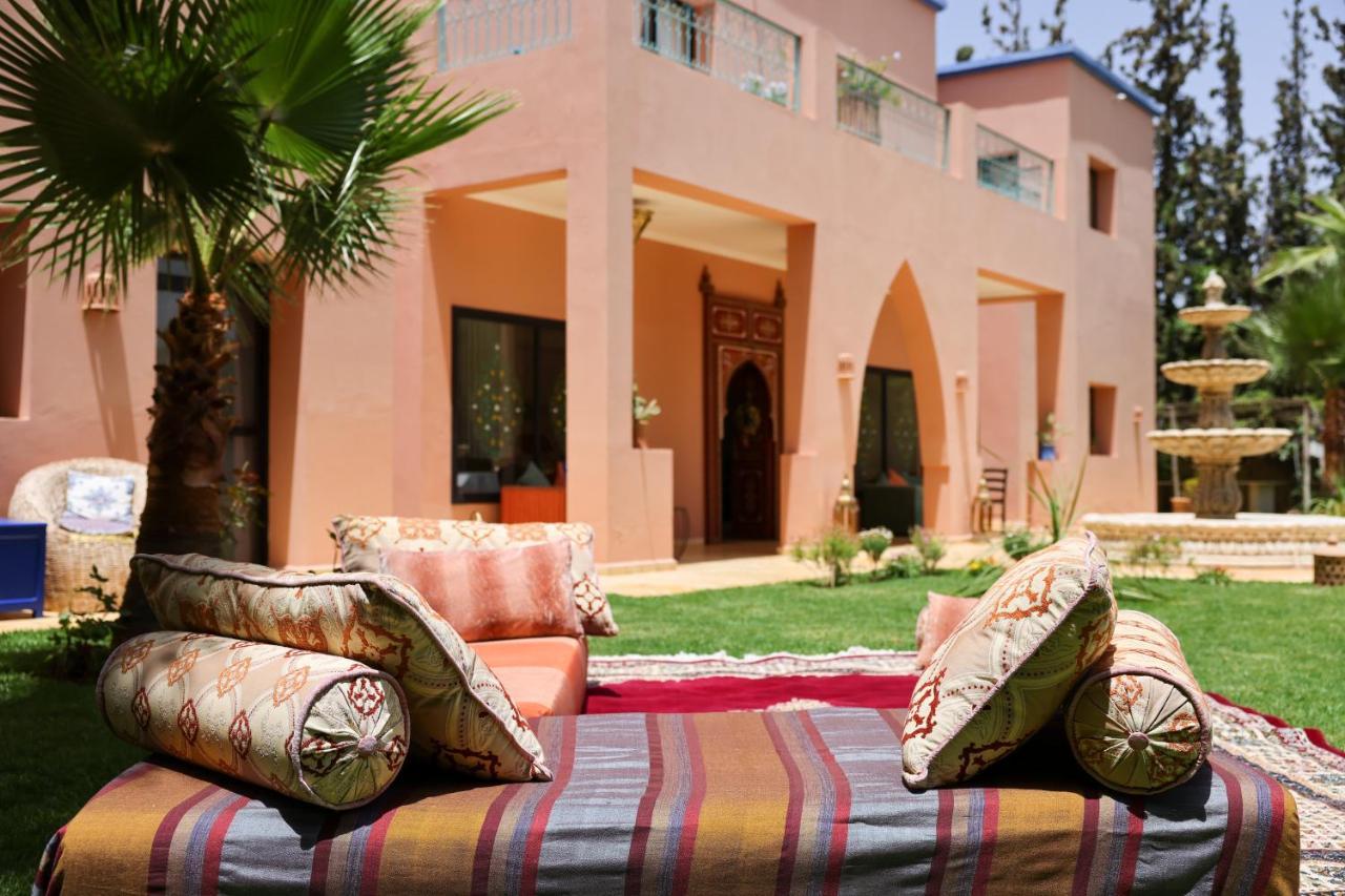 Tiguemine Sarah Hotel Douar Akkara Exterior foto